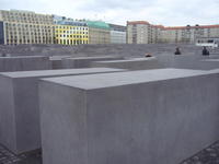 Holocaust Mahnmal.jpg