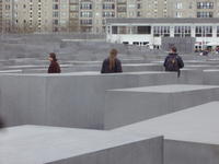 Holocaust Mahnmal2.jpg