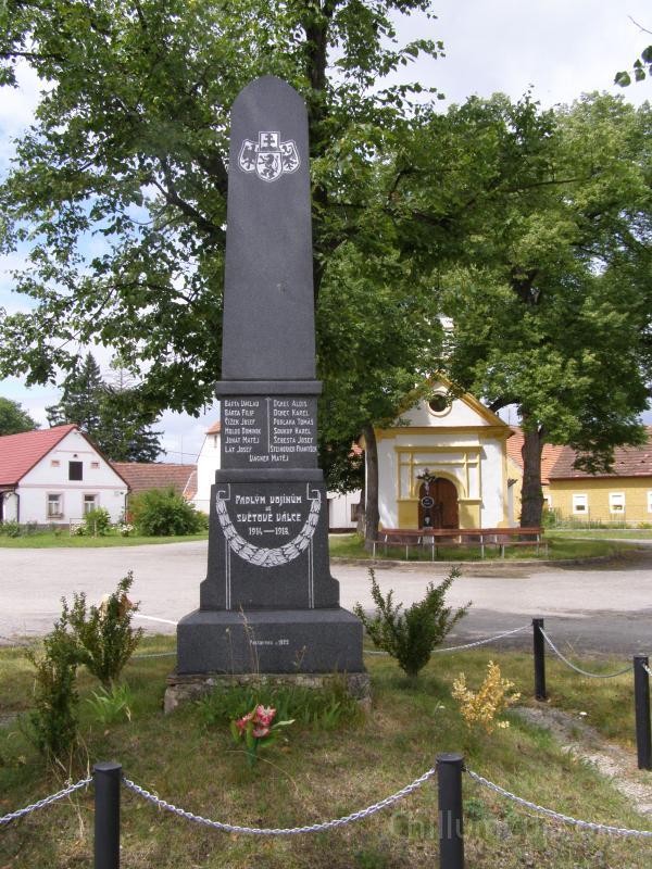 122-Hrbov,pomník