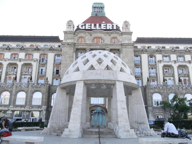 002 Hotel Gellert